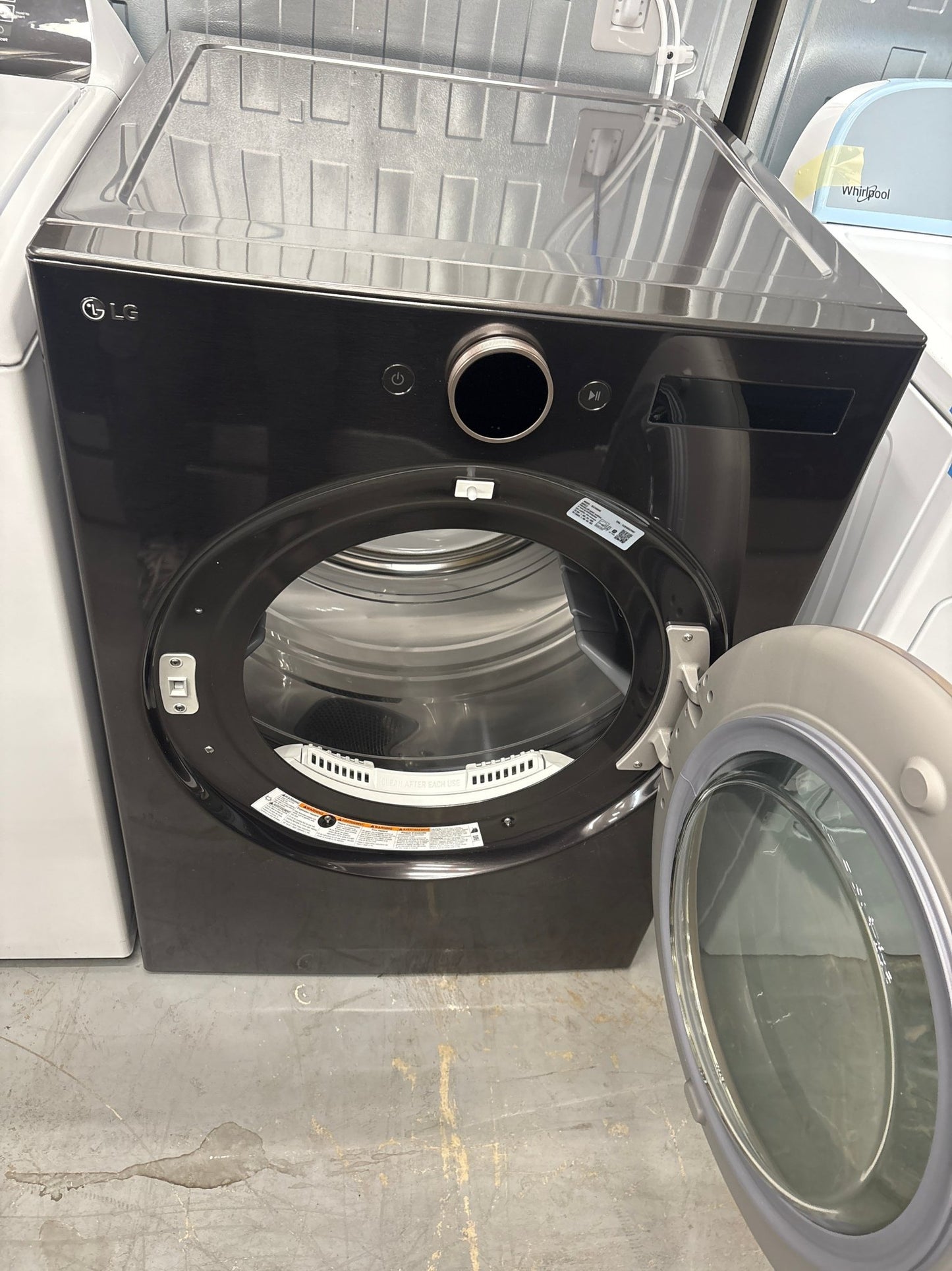 LG DLEX6500B 7.4 cu. ft. Smart Front Load Electric Dryer with AI Sensor Dry & TurboSteam™ Technology