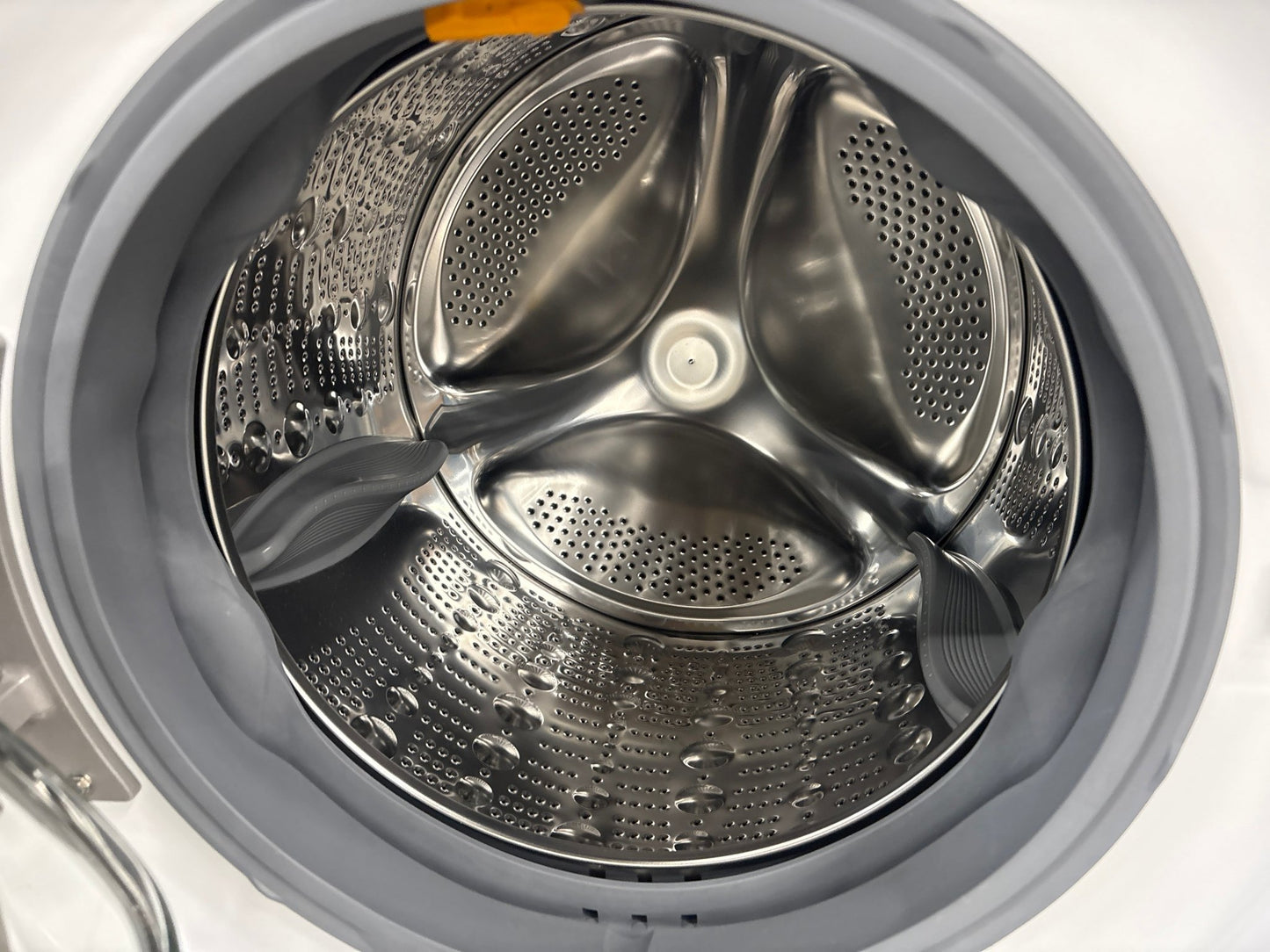 LG WM4080HWA NEW 27" Smart Front Load Washer — 4.5 Cu. Ft., TurboWash® 360°, AI DD®