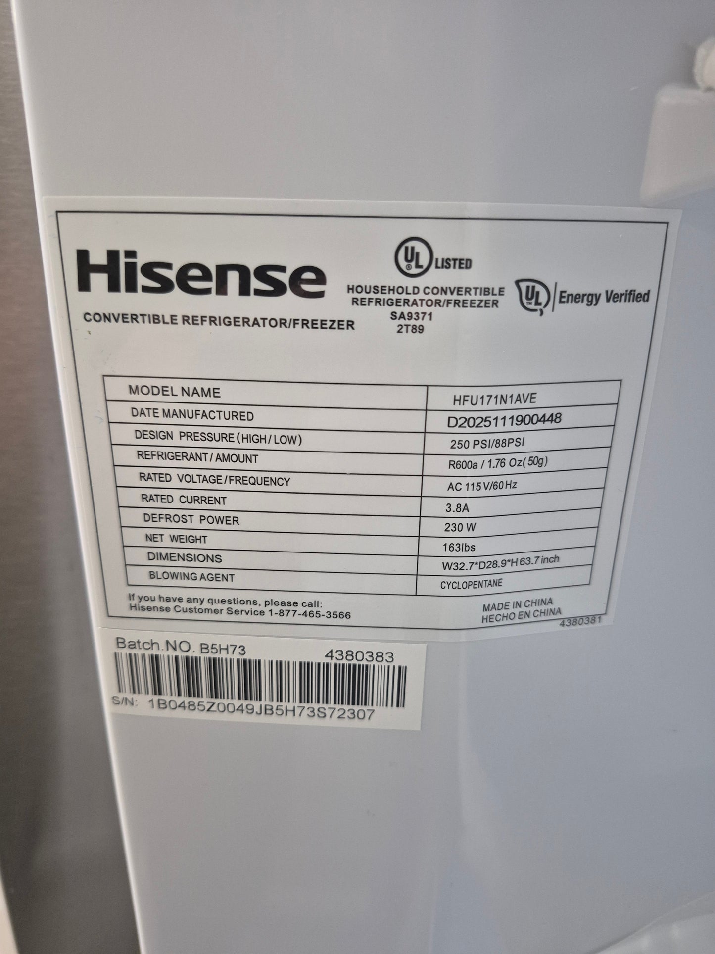 Hisense HFU171N1AVE 17 cu. ft. Garage Ready Frost Free Convertible Upright Freezer with Seal Break Handle