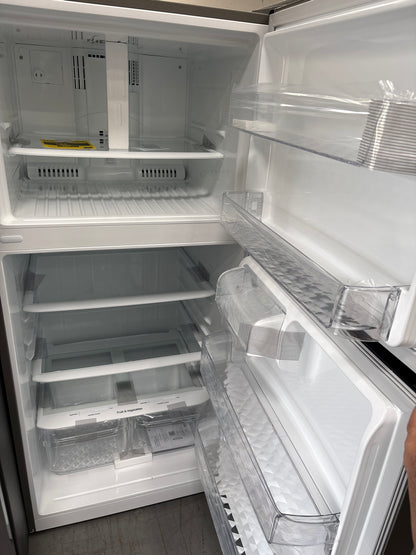 LG LTCS20020V 20 cu. ft. Top Freezer Refrigerator