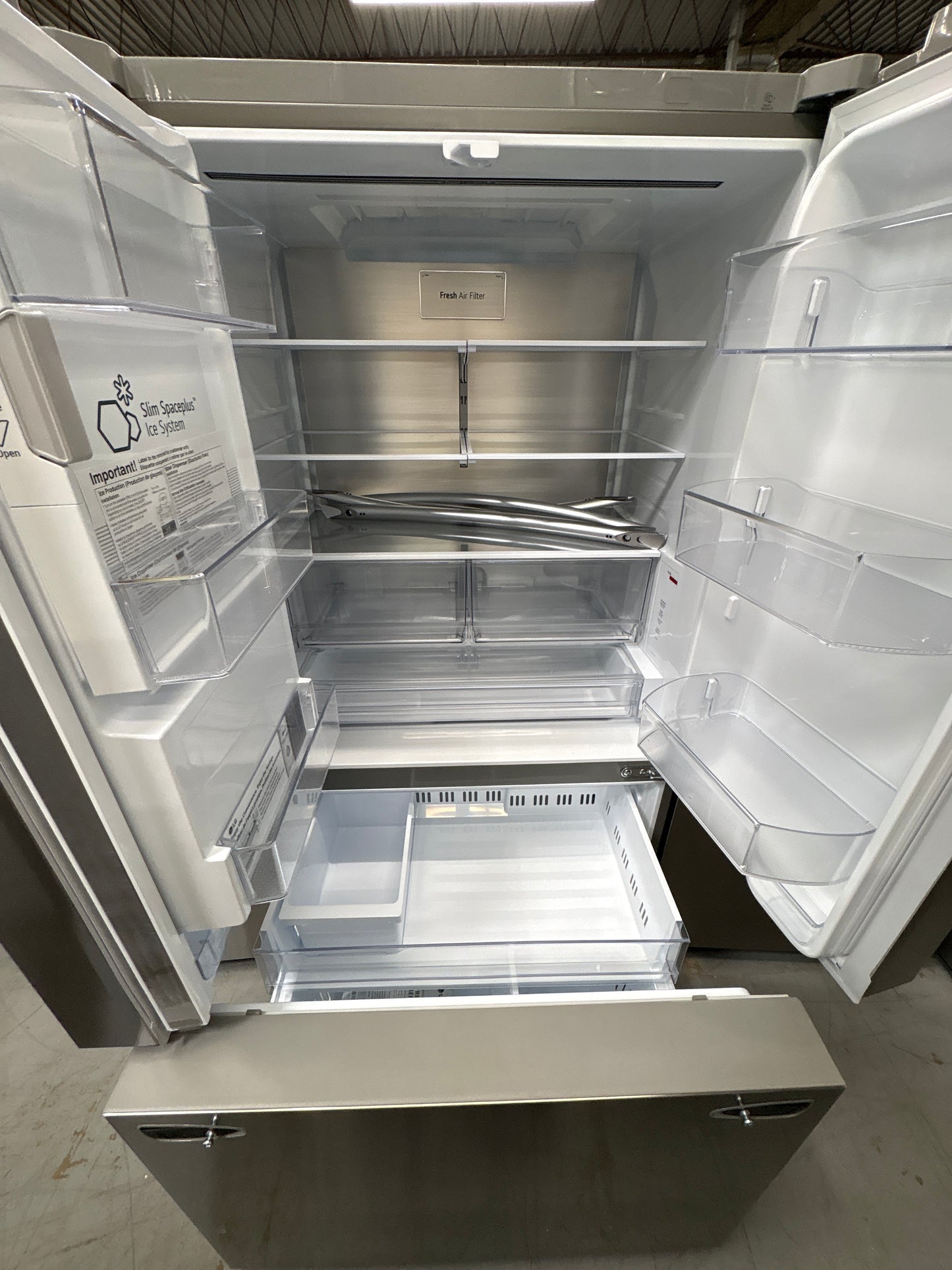 LG LCFC26XSS 26 cu. ft. Smart Counter-Depth MAX™ French Door Refrigerator
