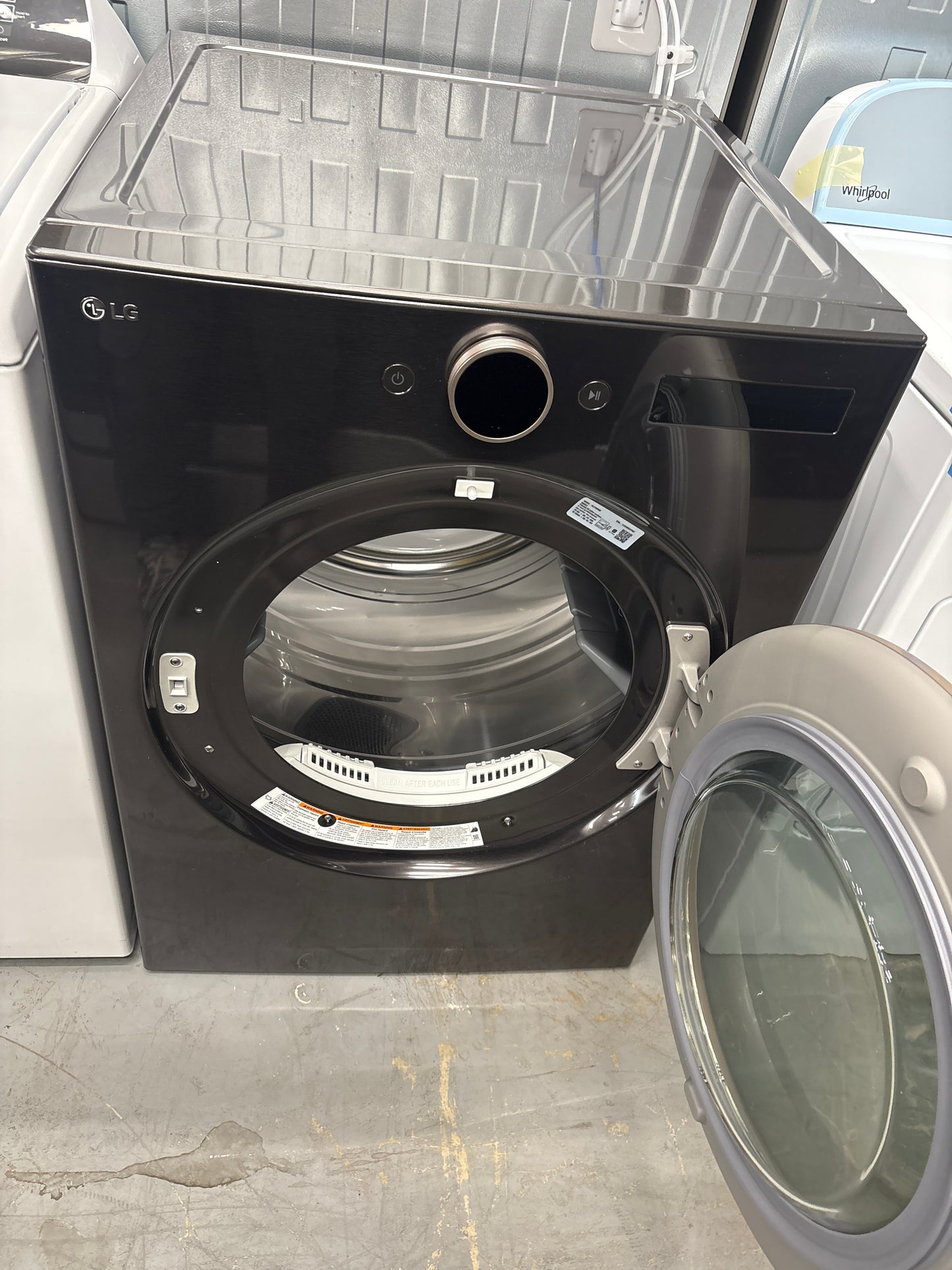 LG DLEX6500B 7.4 cu. ft. Smart Front Load Electric Dryer with AI Sensor Dry & TurboSteam™ Technology