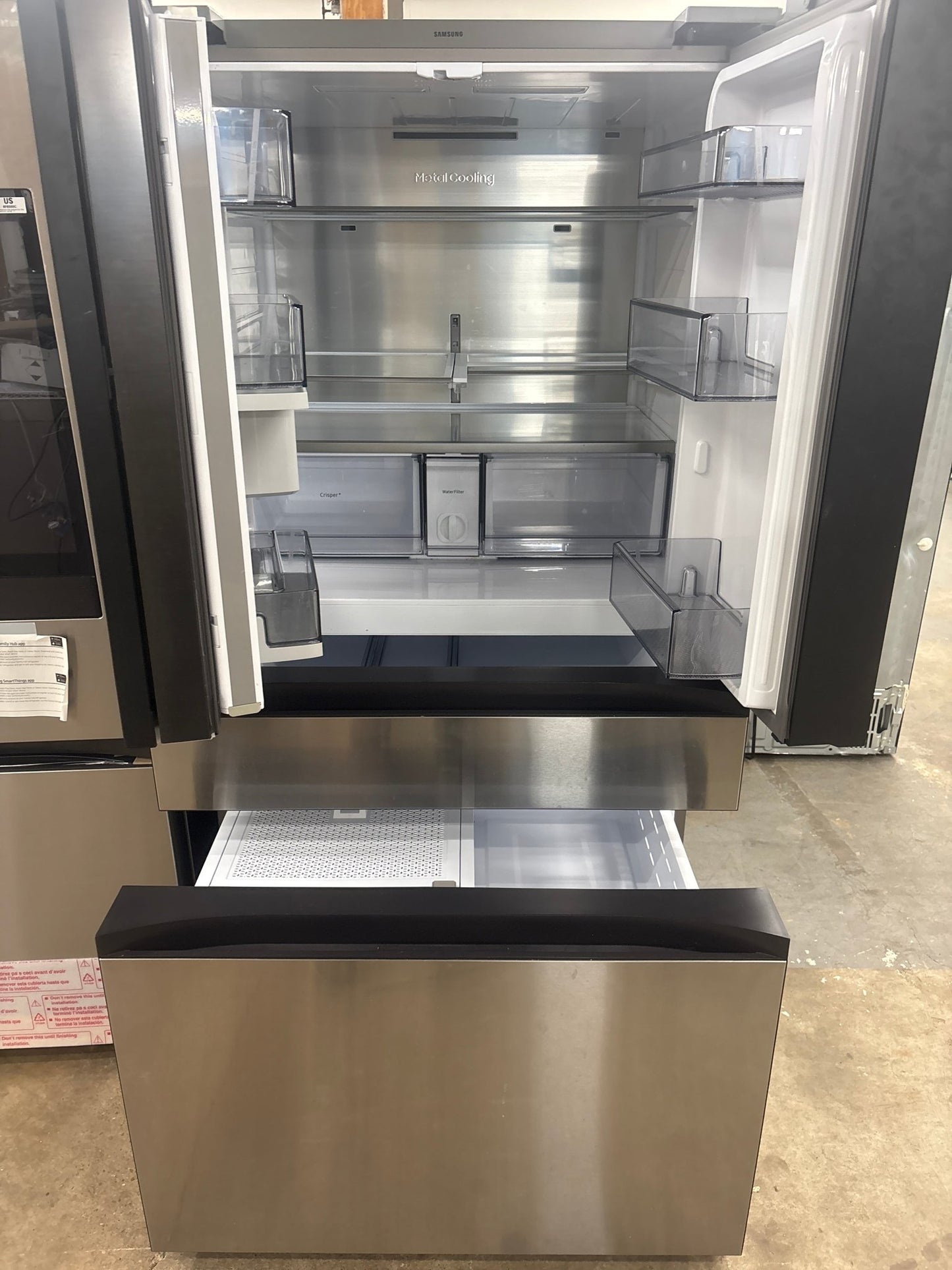 Samsung BESPOKE RF29BB8900QK NEW 36" Smart 4‑Door French Door Refrigerator — 29 Cu. Ft., Family Hub™, FlexZone, Stainless Steel