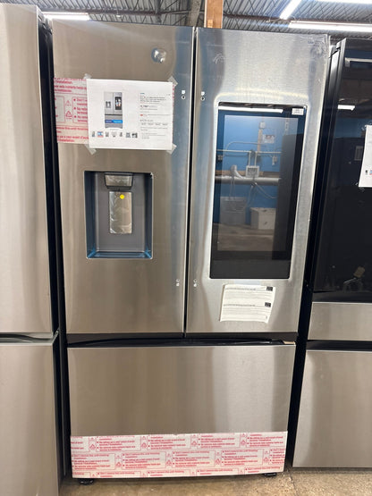 Samsung RF32CG5900SR NEW 36" Smart French Door Refrigerator — 30 Cu. Ft., Family Hub™, Dual Ice Maker, Stainless Steel