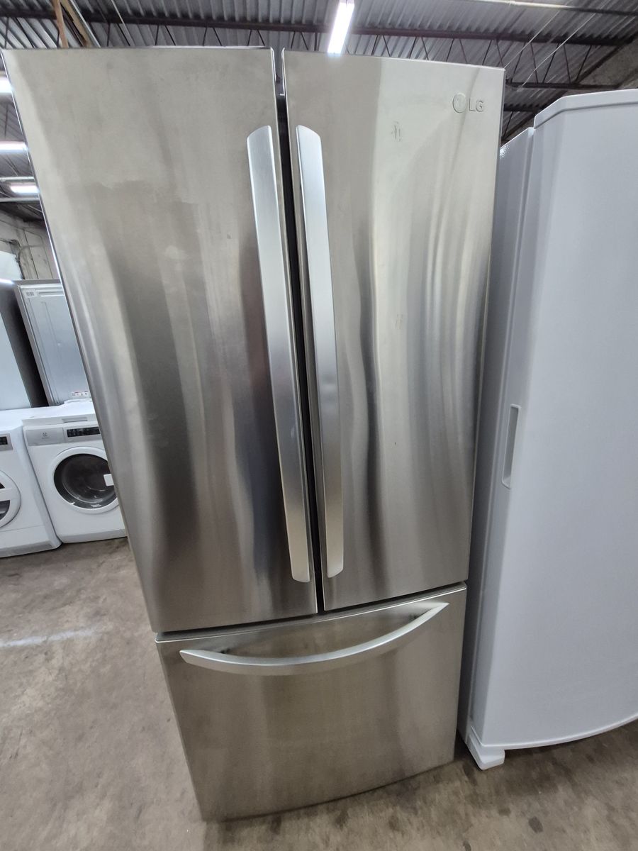 LFCS22520S 30″ French Door Refrigerator
