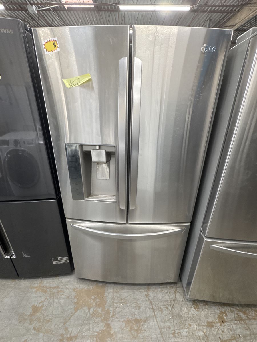 LG LFX31925ST 36″ French Door Refrigerator