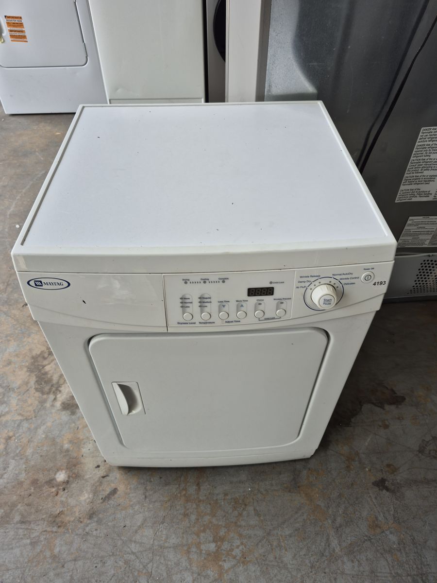 Maytag MDE2400AYW Dryers