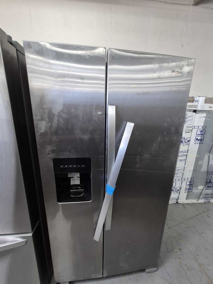 Whirlpool WRS315SDHM13 Refrigerators
